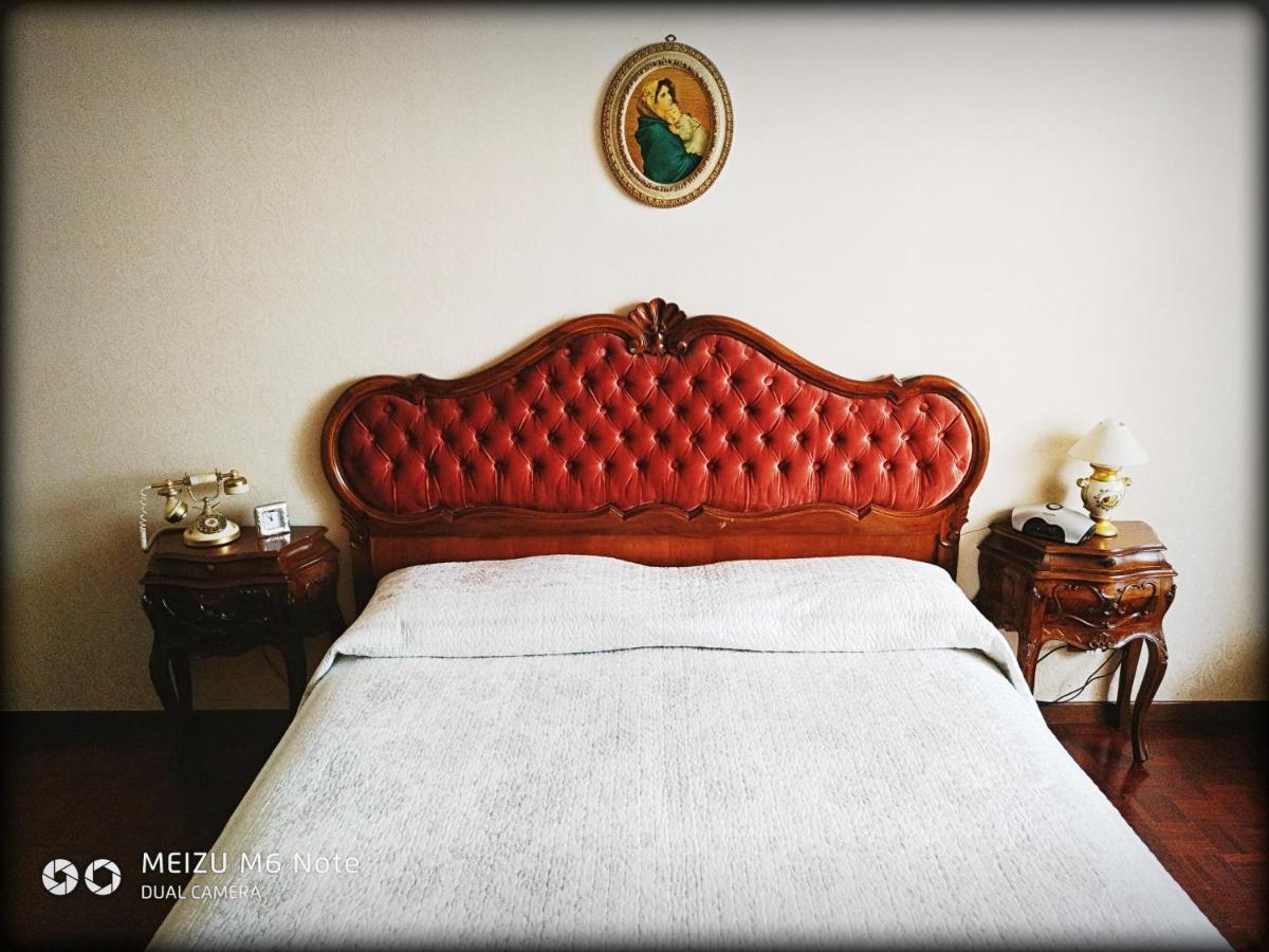 Colle Dei Lauri Bed & Breakfast Лорето Екстериор снимка